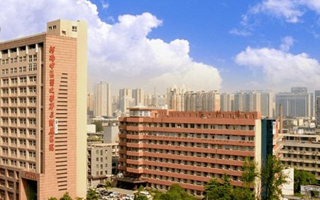 美国试管婴儿费用哪家医院便宜？过来人帮你梳理四笔开销明细