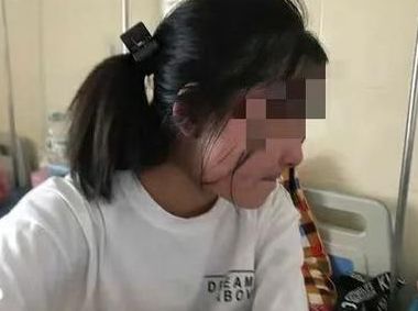 女人45岁怀孕的几率有多大呢？我在医院走廊哭了一整个下午