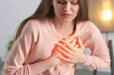胚胎移植后胸痛的异常