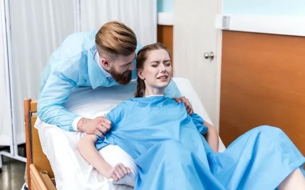 孕期生产后早期下床活动