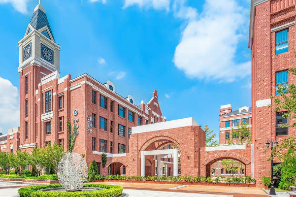 为什么很多家长不建议送成绩差的孩子去私立学校读书呢？