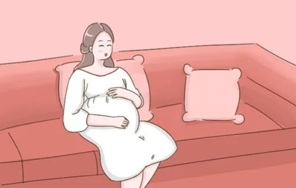 通过观察自身妊娠反应知道胎儿还活着