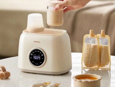 新生儿吃奶过量的信号