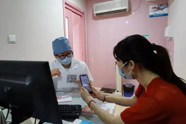 社区建档和医院建档的区别在于费用不一样吗？