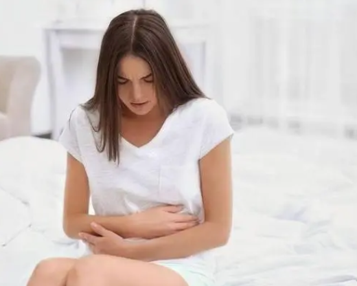孕激素变高会引起乳房胀痛