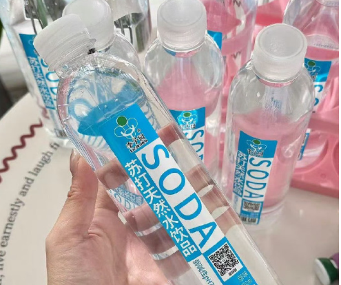 移植后适量喝水就行了