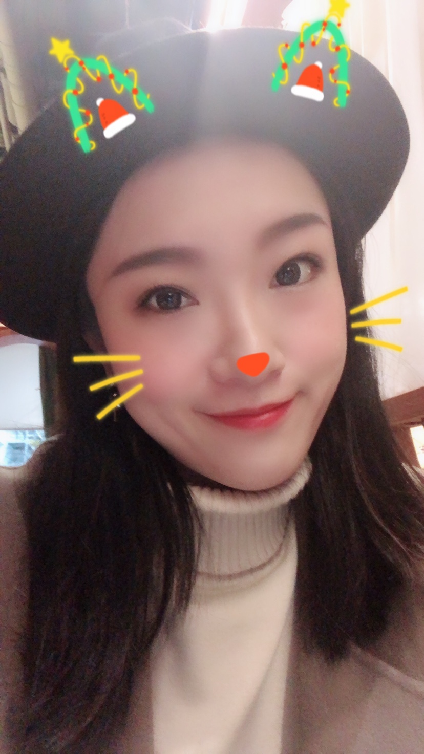 落落Peggy 头像