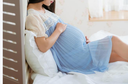 初乳是激素引起的