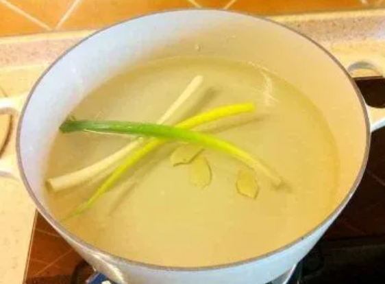 民间流传止婴儿鼻涕最快的偏方是不是葱白煮水？