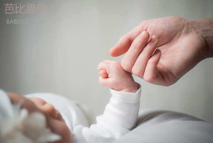 怎幺去乌克兰芭比果果做试管?