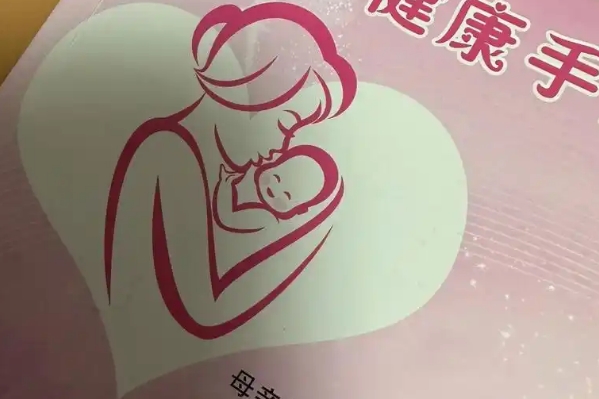 未婚建卡可以直接带着身份证办理
