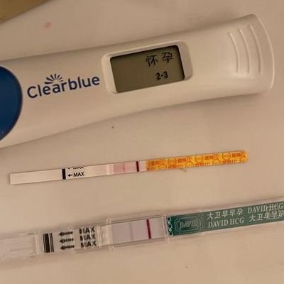 囊胚移植后几天着床成功的症状？小周第3天出血第9天双杠