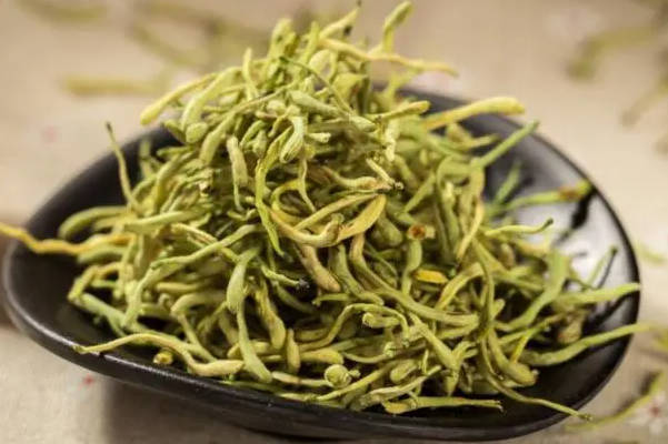 金银花可帮助小孩快速退烧