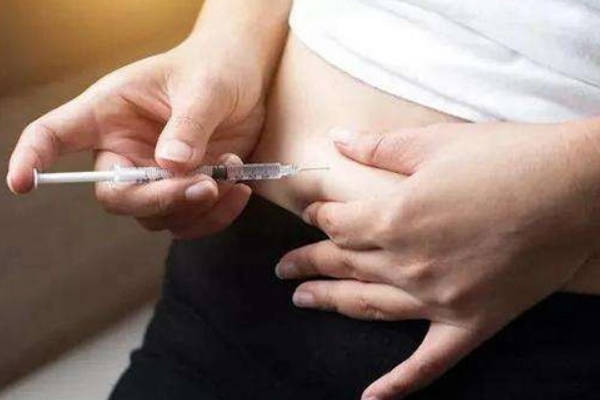 女性年龄小做试管要促排3次才能怀孕