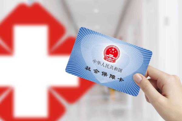 老婆顺产花了6000块通过农村医保能报销多少钱呢？