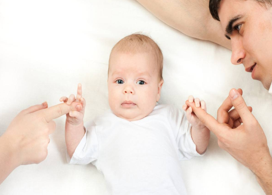试管婴儿是如何筛选精子和卵子的？