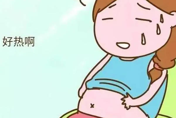 高龄女性怀孕2个月很怕热是会生男宝宝还是生女宝宝呢？