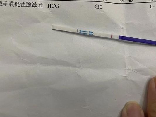 34岁试管三次移植失败，验孕棒一条线，她坐在马桶盖上发呆，不敢告诉家人