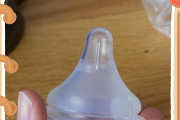 一直使用小号奶嘴会影响口腔发育