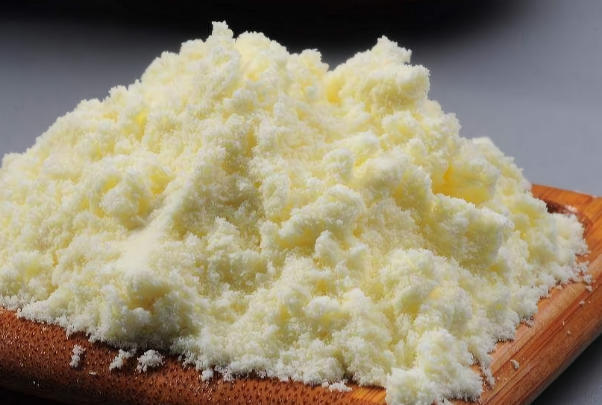 美素力和皇家美素力配方上有差异