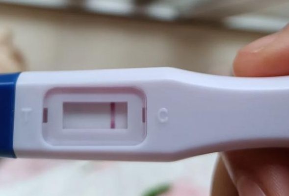 尿hcg怀孕多久能测出来？同房后最早10天，但第14天更靠谱