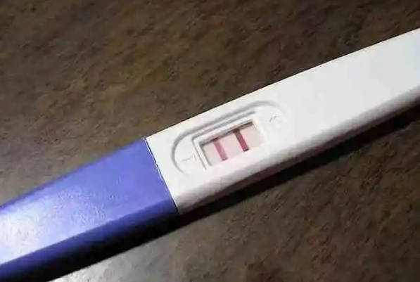 如何比来姨妈的时间更早知道自己是否怀孕呢?