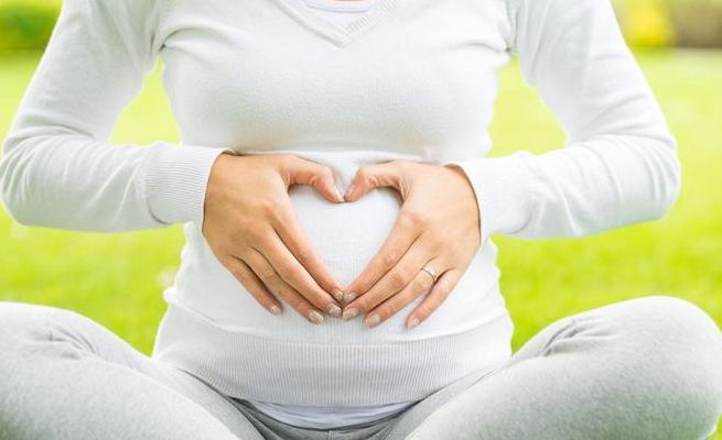 美国哪个医院做试管婴儿成功概率高？HRC与CCRM PK