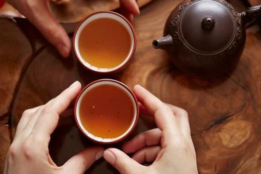 喝大水vs奶茶？高龄备孕这样喝养卵又健康，我站白开水