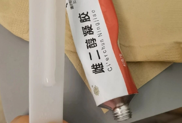 爱斯妥凝胶在试管婴儿中起到改善内膜环境