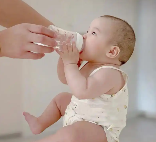 冲奶粉70度水温较合适