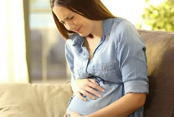 孕晚期如有不适要立即就医