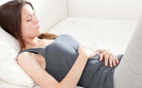 如何预防女性怀孕之后出现生化妊娠的情况？
