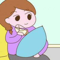 宝宝吐奶厉害的原因是什么，怎么回事