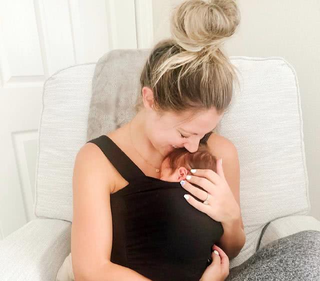 哺乳期妈妈发烧,母乳会不会被"烧坏"变质,奶量变少? - 好孕无忧